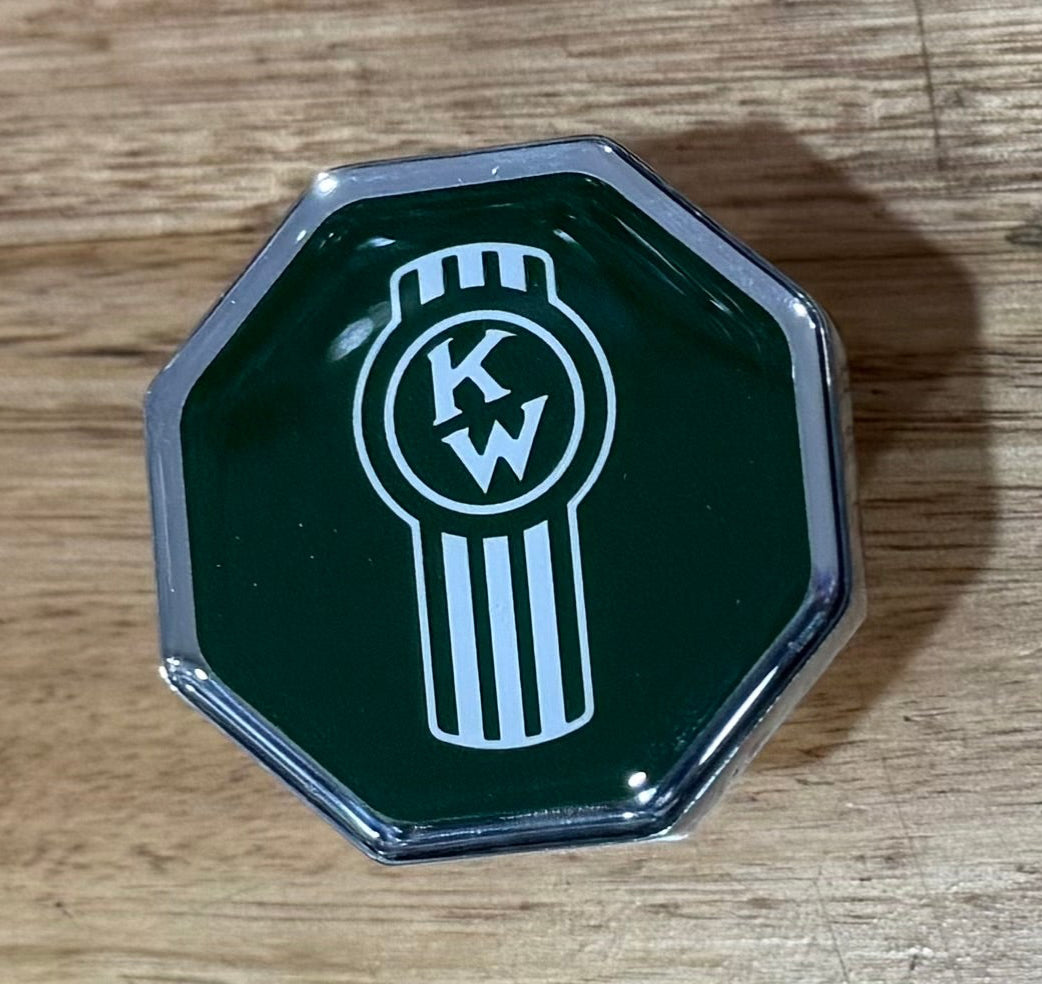 CK-KWOS-O-775: Old Skool Octagon Green Kenworth Knob