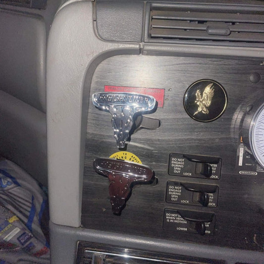 CK-BHFL-LS : Bullhorn Freightliner Logo Shape Knob