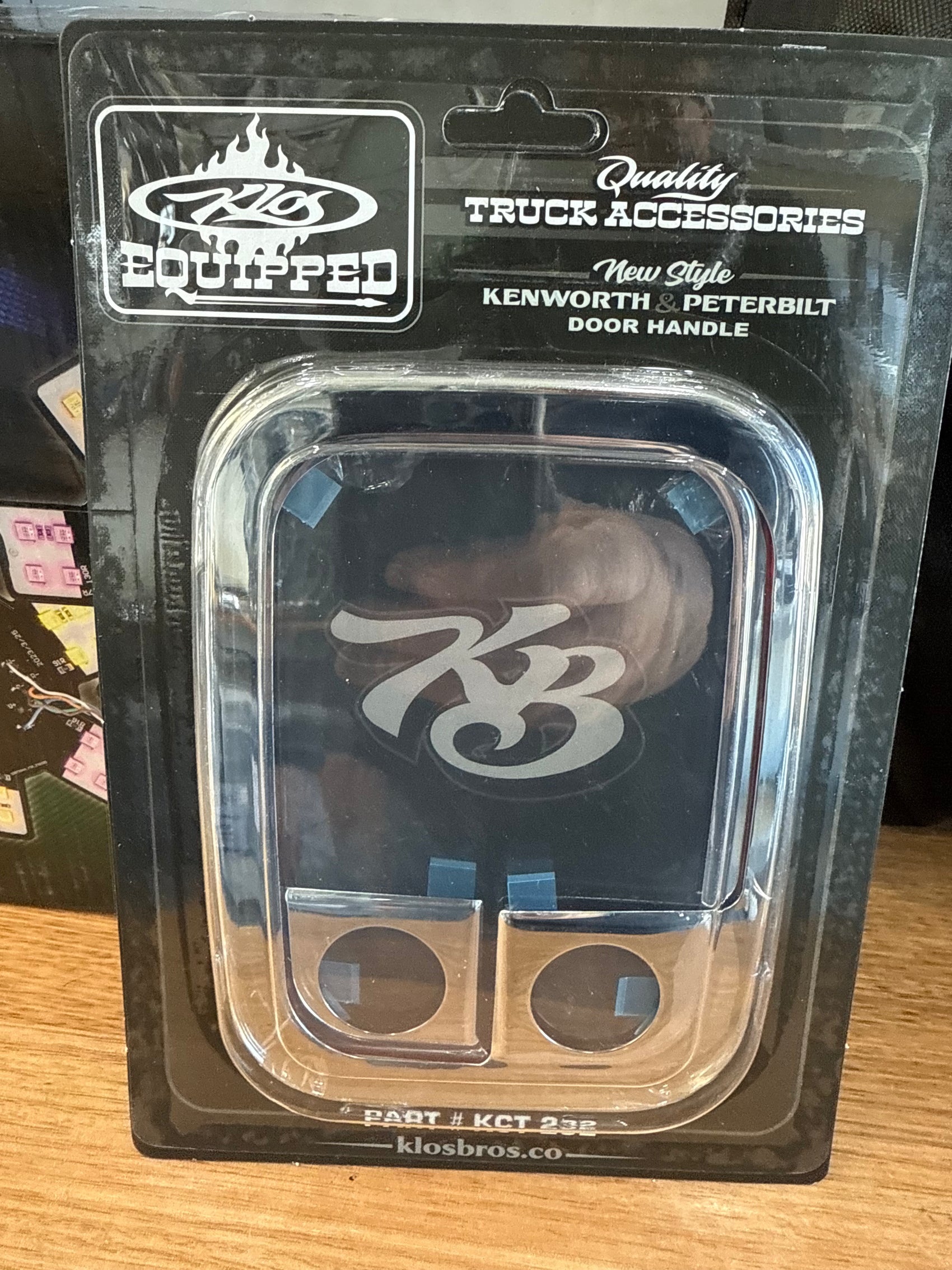 KB-KCT-232 : Klos Stainless Steel Kenworth Door Handles (pair)