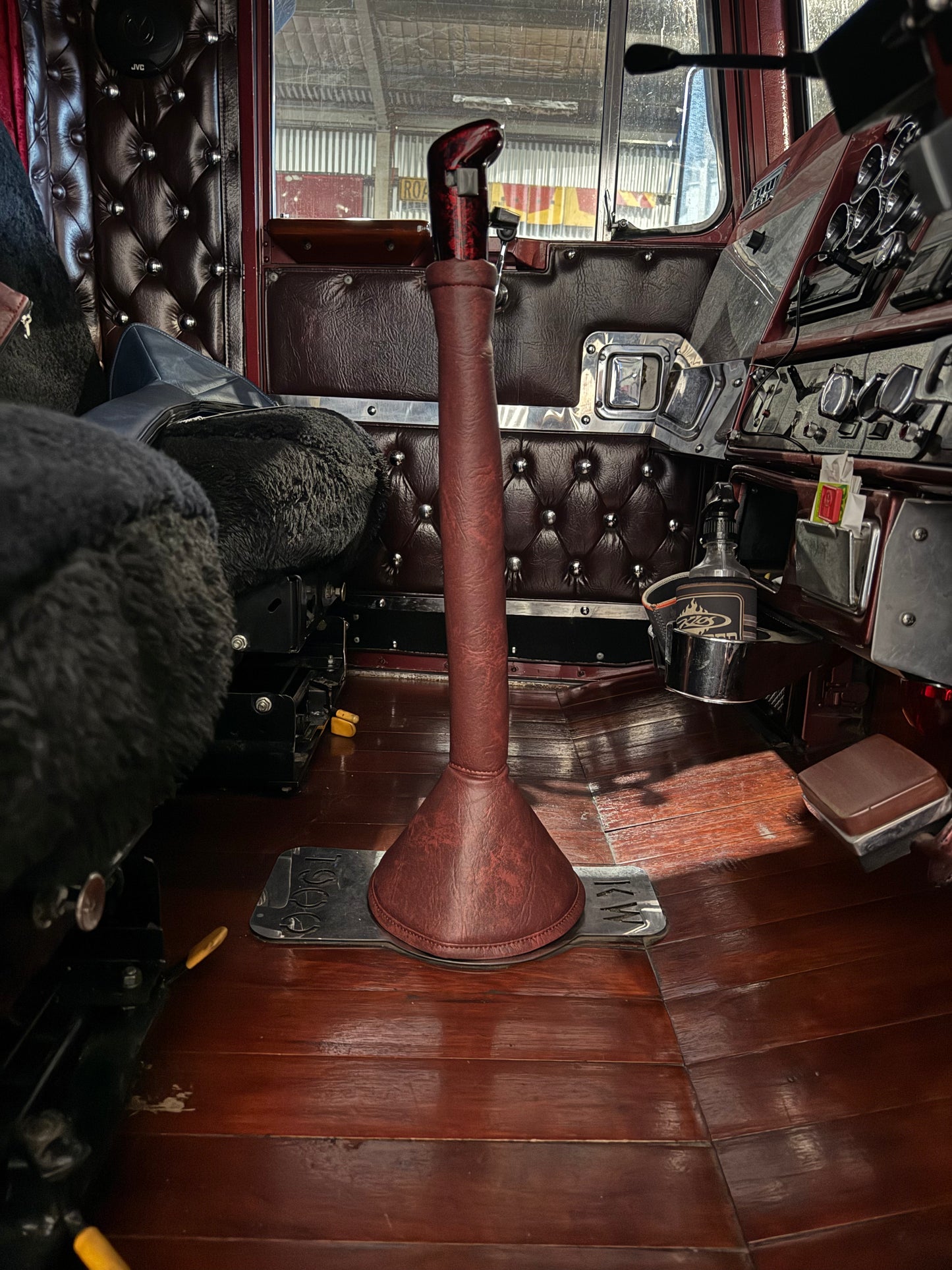 AACC - 24" Crimson Gear Shift Boot Cover
