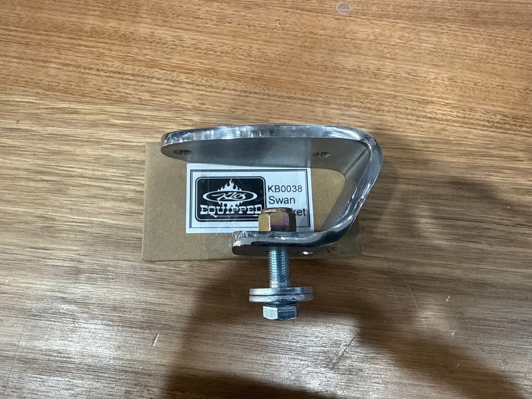 KB-0038 : Klos Swan Hood Ornament Installation Bracket