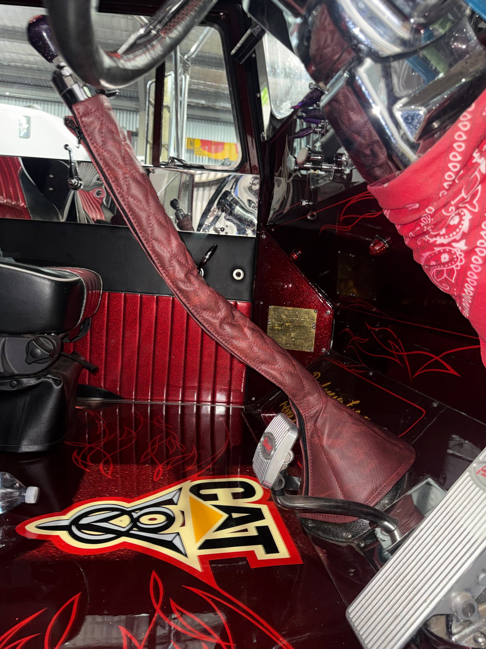 AACC - 30" Crimson  QUILTED Gear Shift Boot Cover