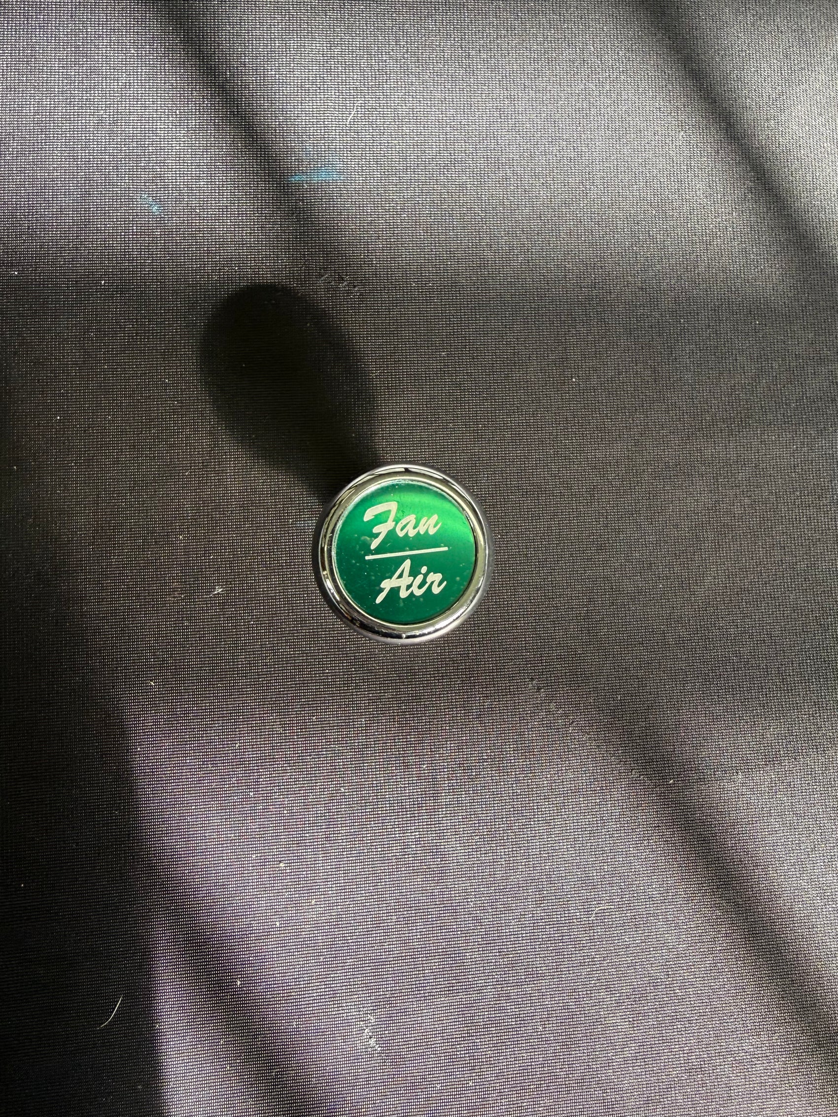 UNITED PACIFIC - 23463 : Fan/Air Knob - Green Sticker