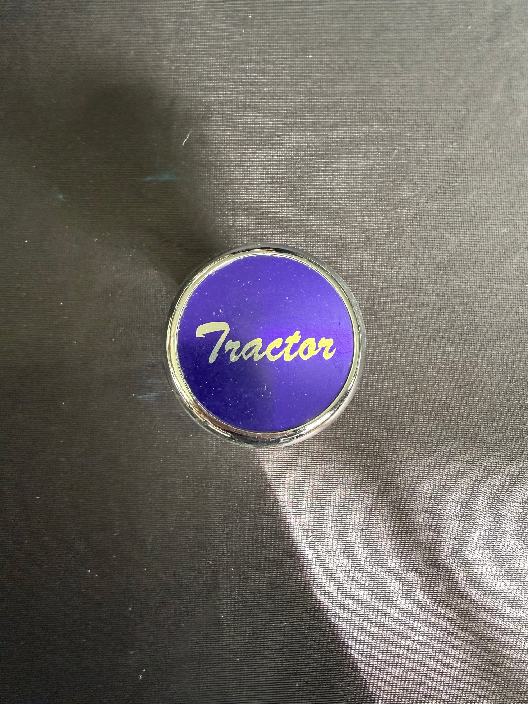 UNITED PACIFIC - 23421 : Tractor Knob with Purple Sticker