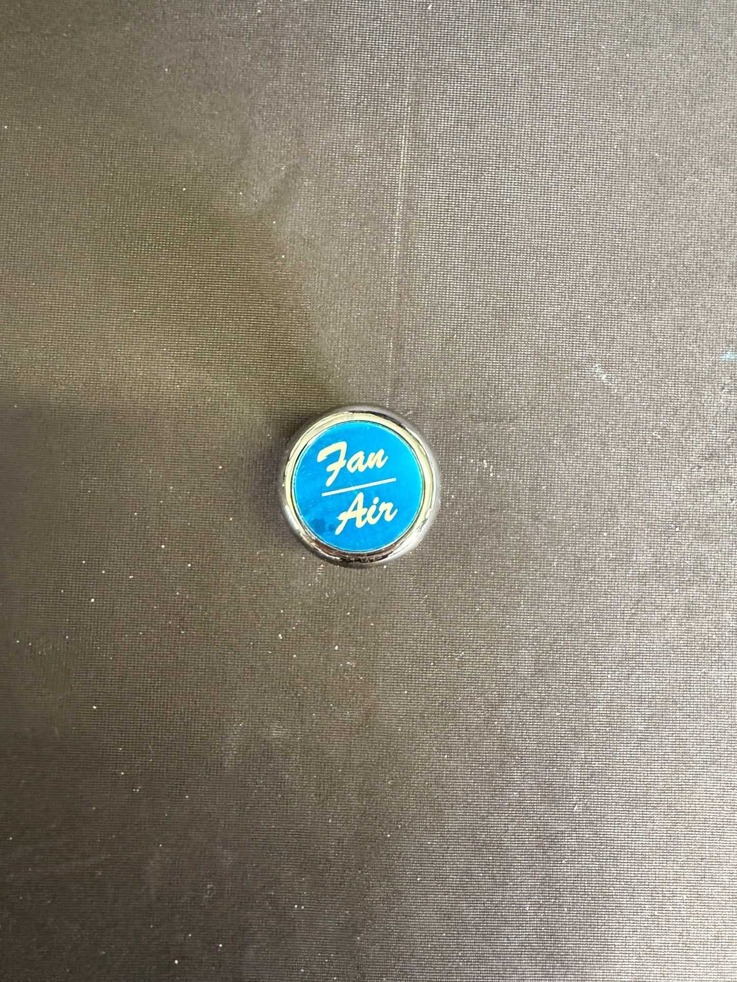 UNITED PACIFIC - 23461 : Fan/Air Knob - Blue Sticker