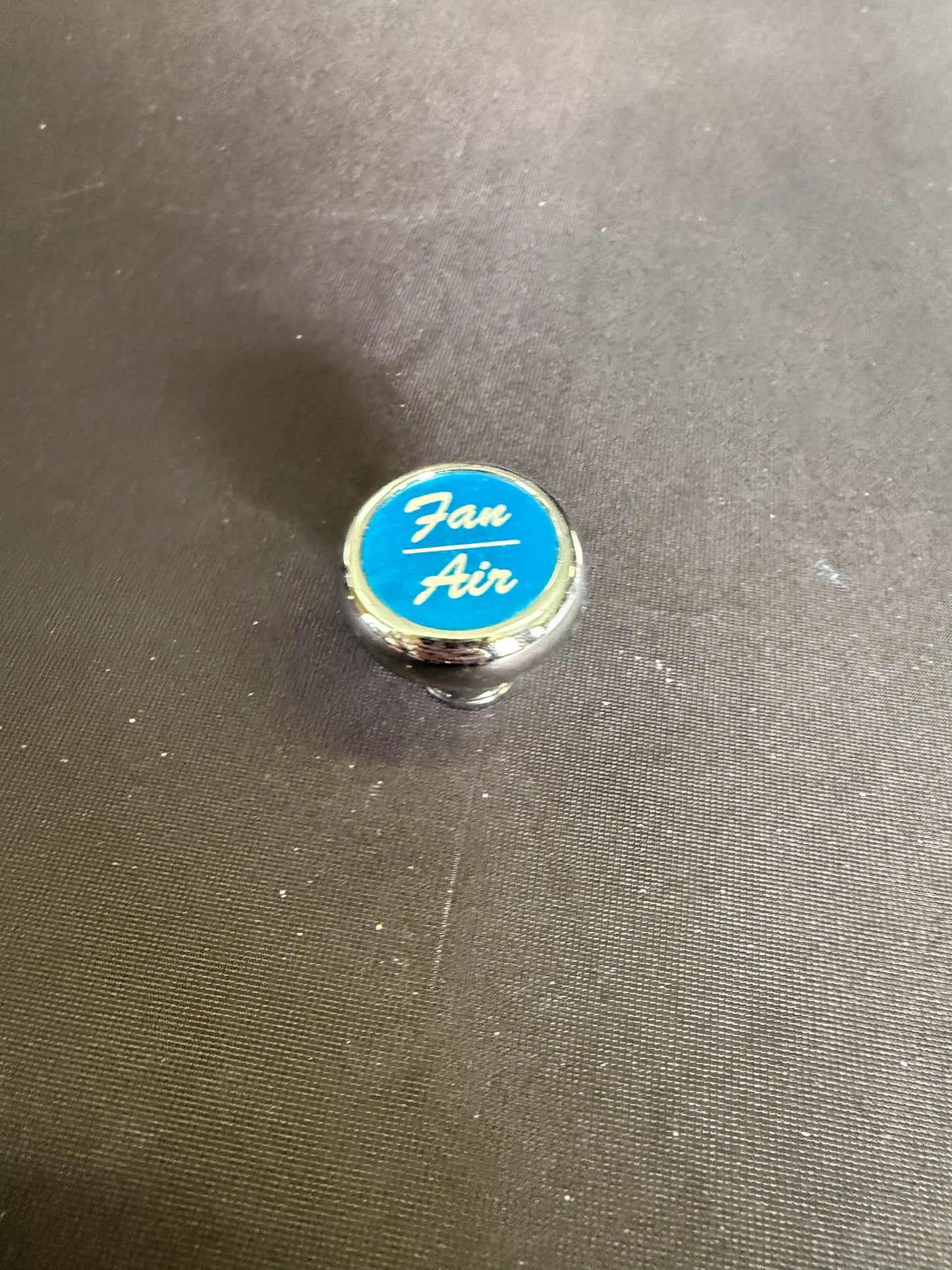 UNITED PACIFIC - 23461 : Fan/Air Knob - Blue Sticker