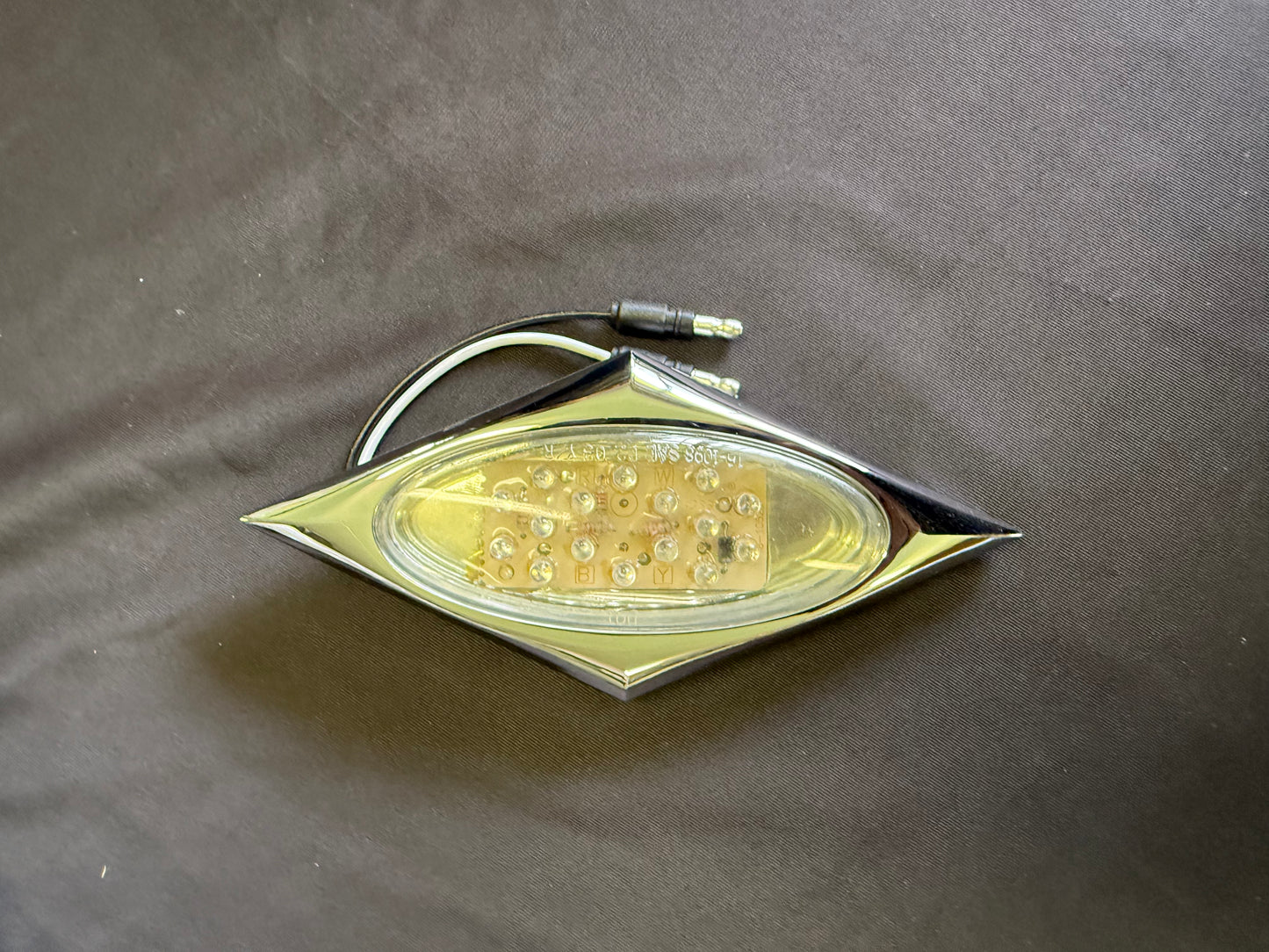TLED-GEN2CA : Clear Generation2 LED Light - 16 diodes - Amber LED