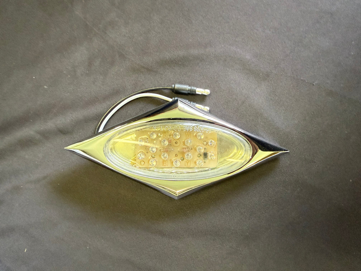 TLED-GEN2CA : Clear Generation2 LED Light - 16 diodes - Amber LED