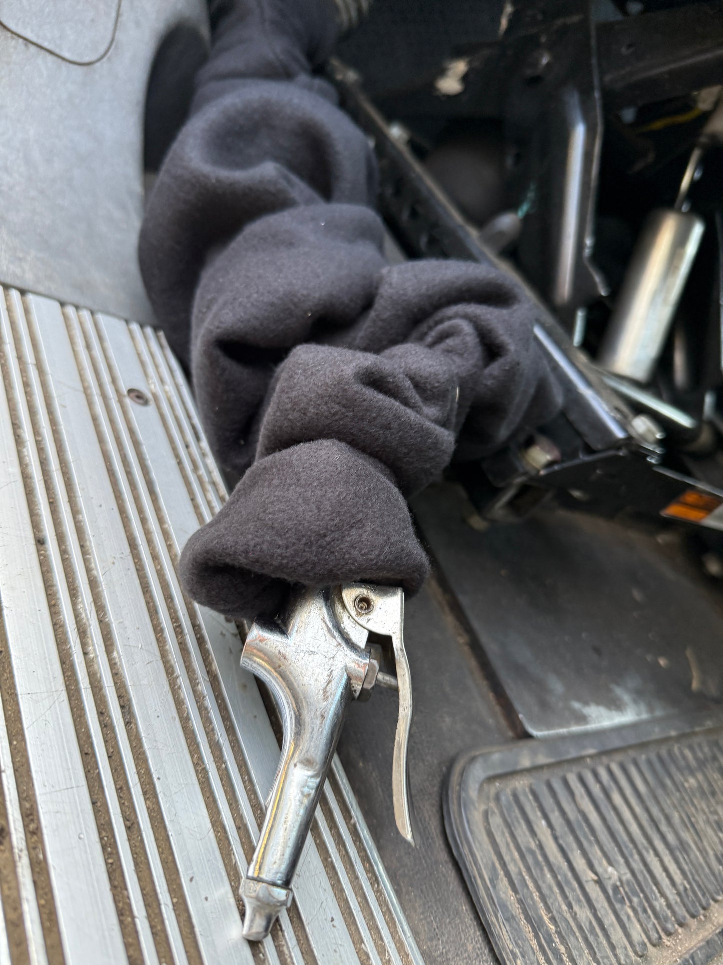 AACC - Air Hose Cover - Fleece Black