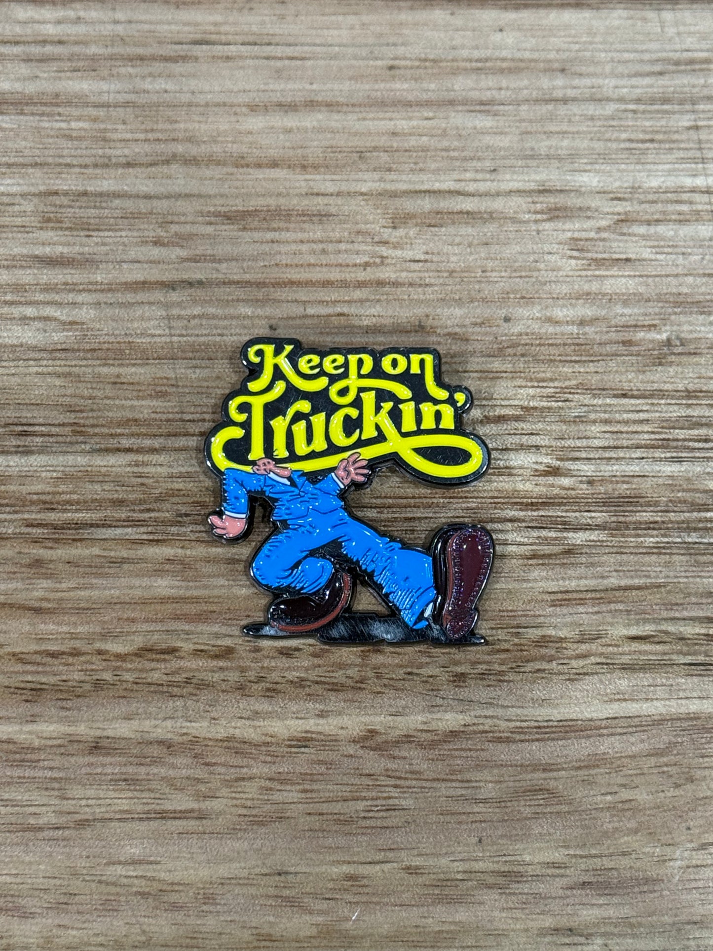 HH - Keep On Truckin' Blue Horn Honker Medallion