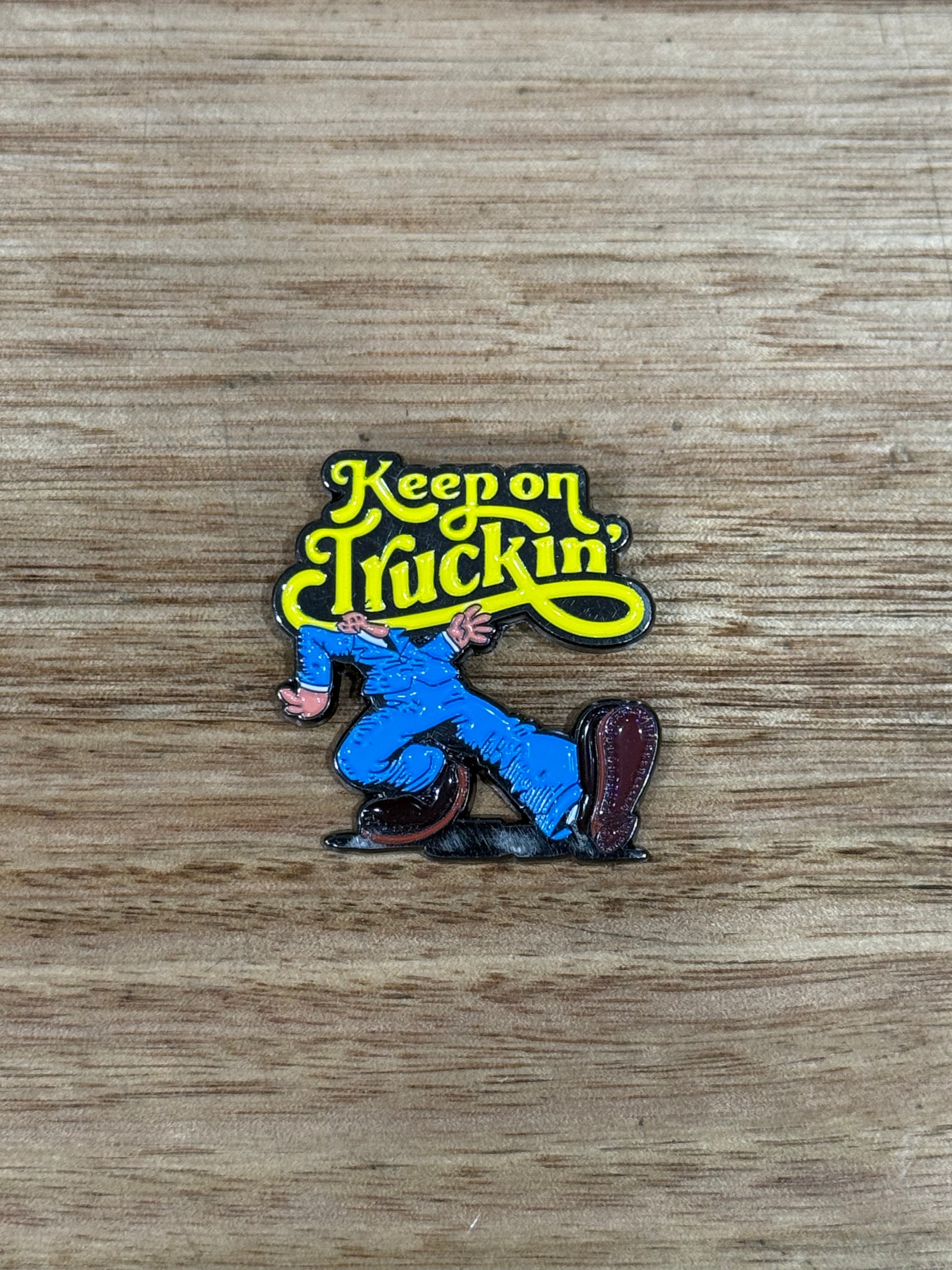 HH - Keep On Truckin' Blue Horn Honker Medallion