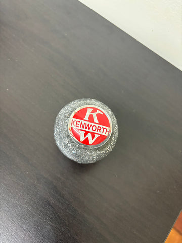 OSS-RSRKWKW : Silver Round Shifter Knob with Red KW Kenworth Logo