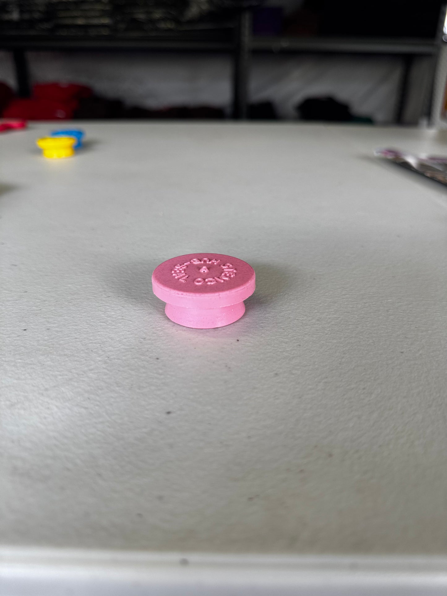 AACC - Pink Stem-Co Hub Plug