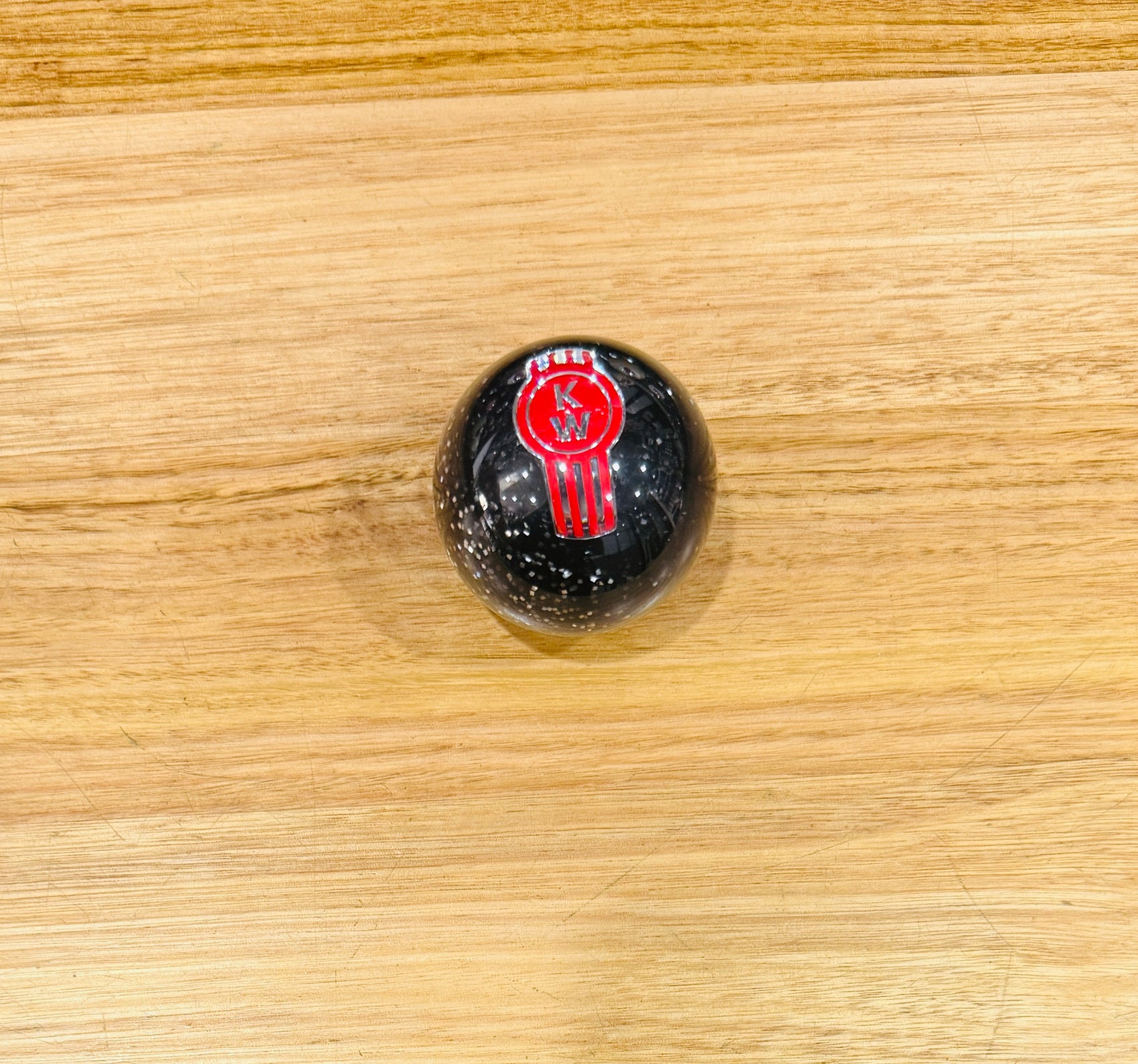 GS-KY16: KENWORTH Black Glitter Round Gear Shift Knob with silver/red KW logo