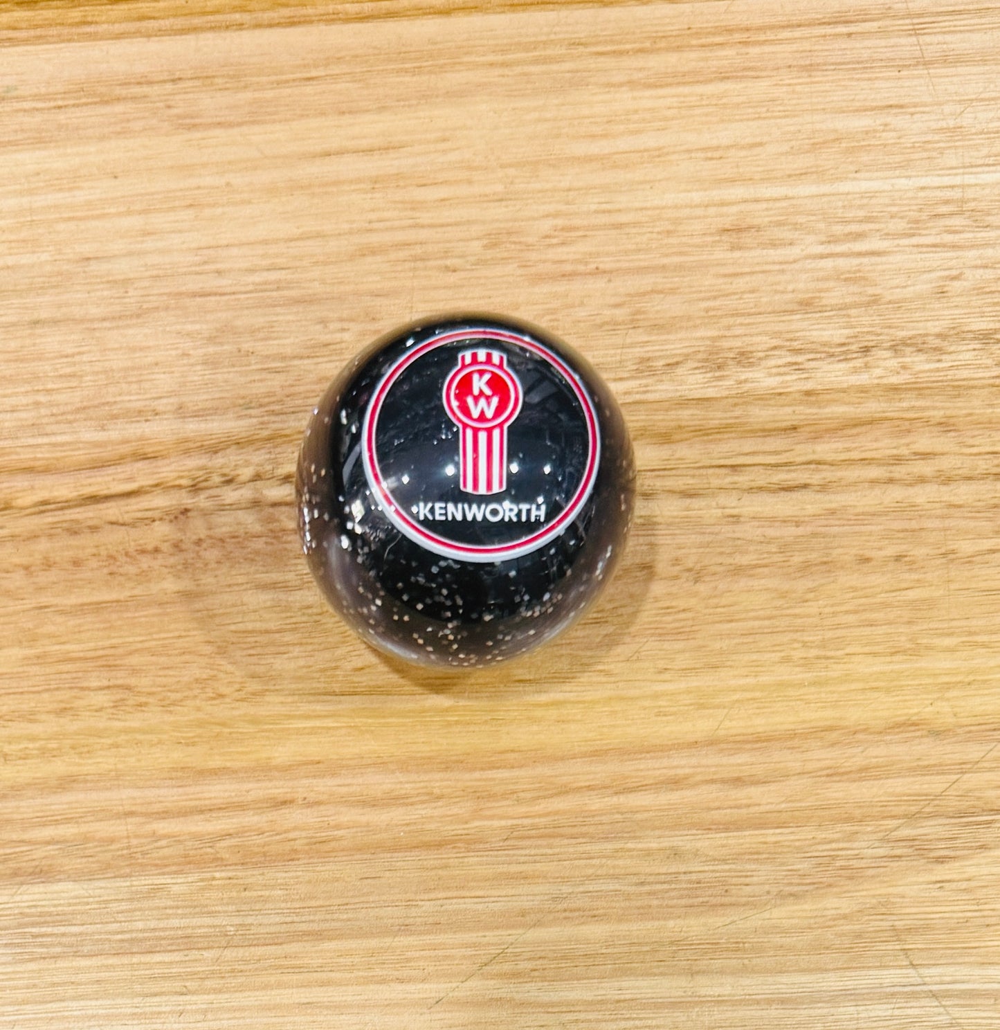 GS-KY3: KENWORTH Black Glitter Round Knob with Round black/red/white logo