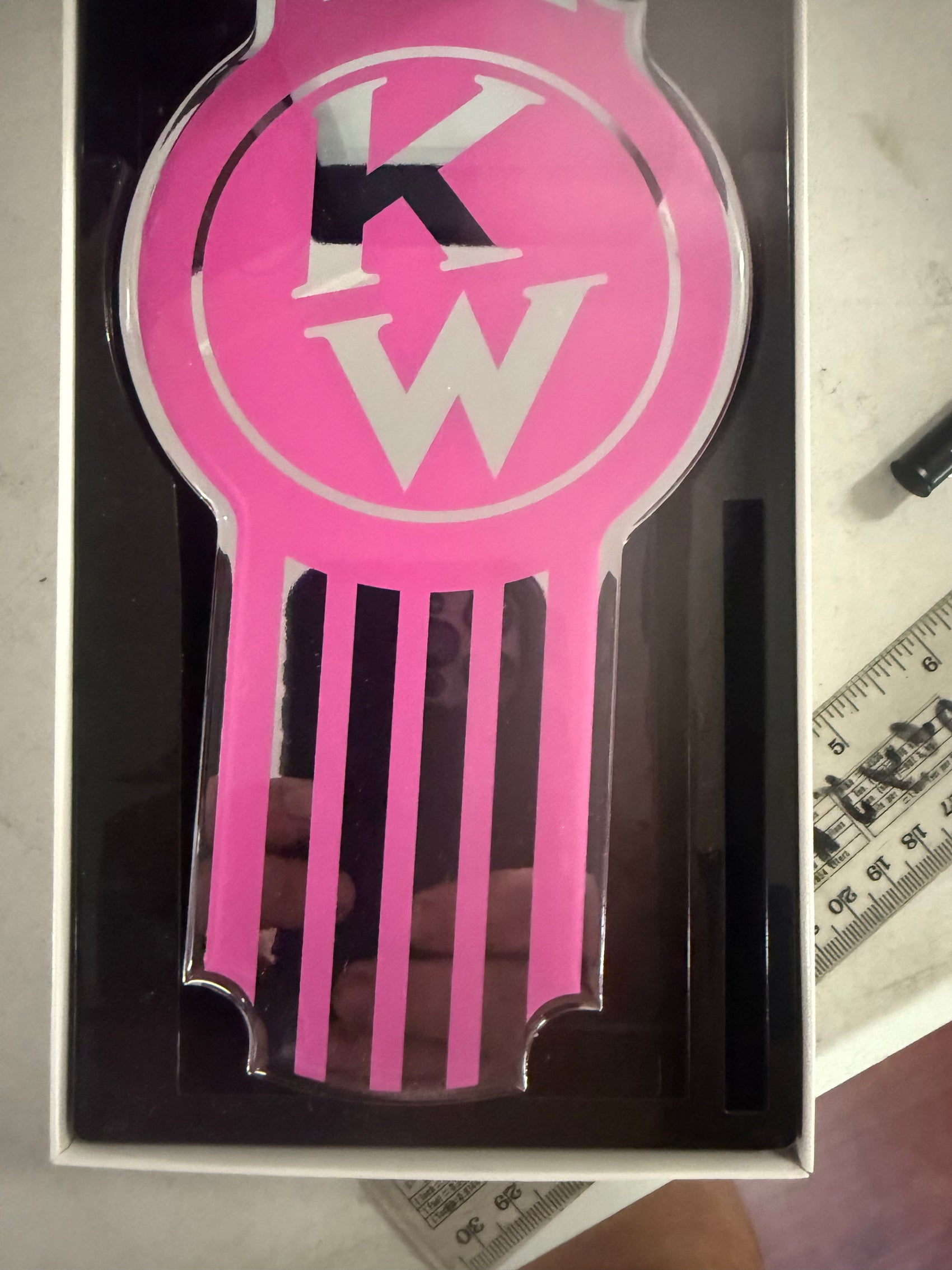 CUSTOM KNOBS-EMKWO-508 :Kenworth Old Style Badge Emblem Chrome / Soft Pink