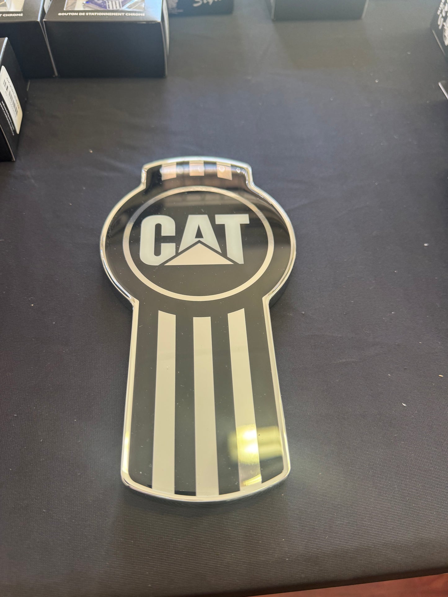 CK-EMKWO-BLKCAT: CAT Old Style Badge Emblem Chrome/Black