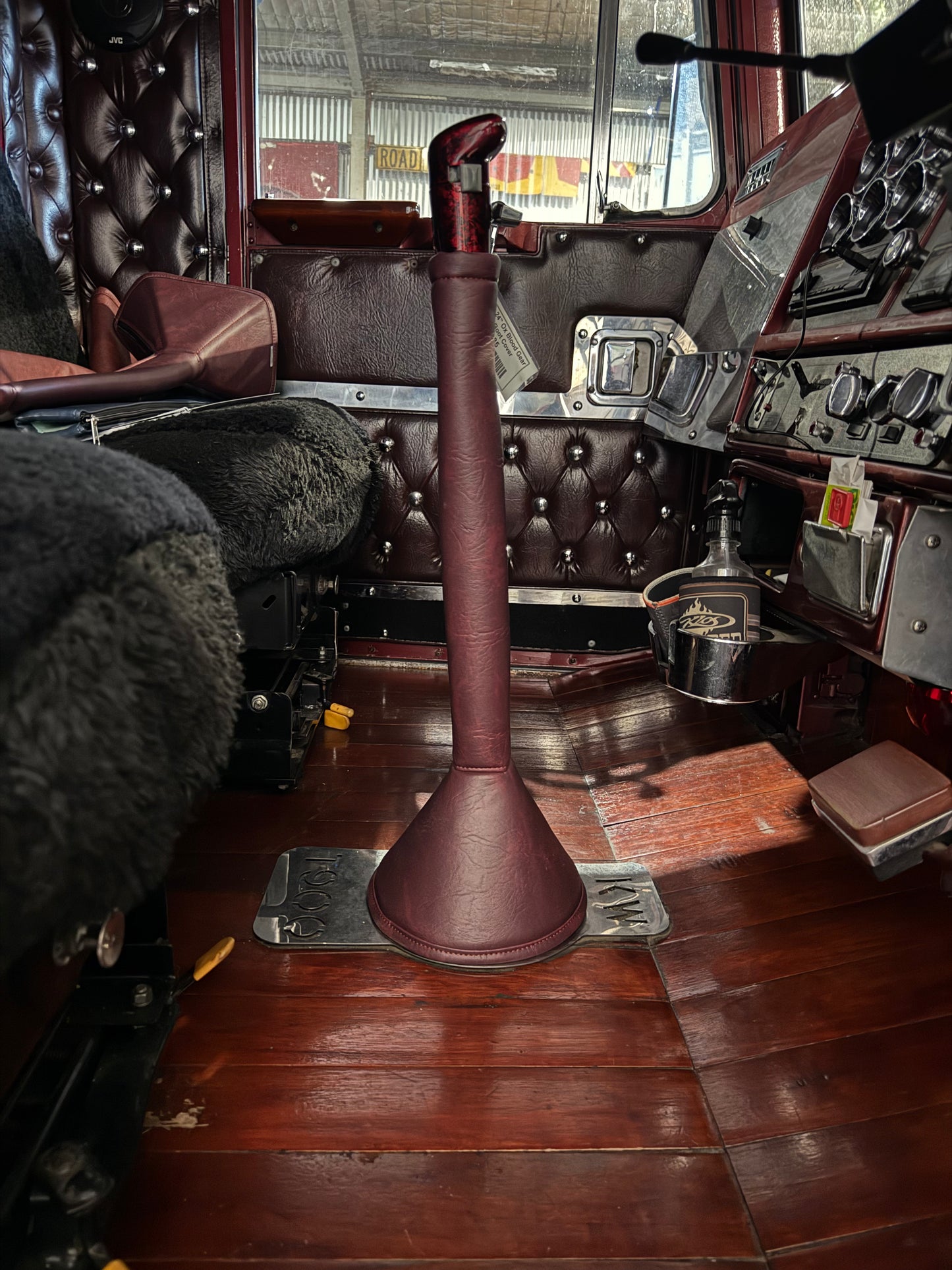 AACC - 24" Ox Blood Gear Shift Boot Cover