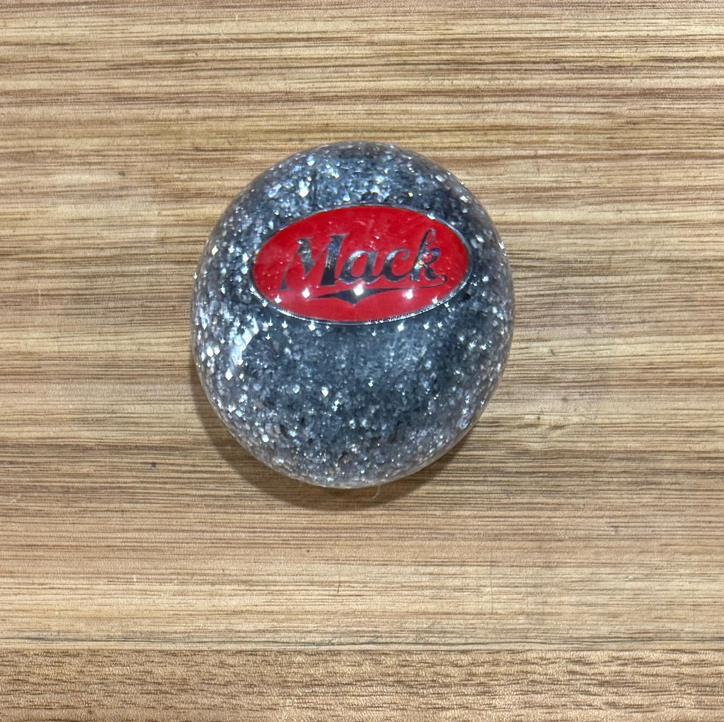 GS-MS1 : Silver Glitter Round Gear Shifter Knob with Oval red/silver MACK detail