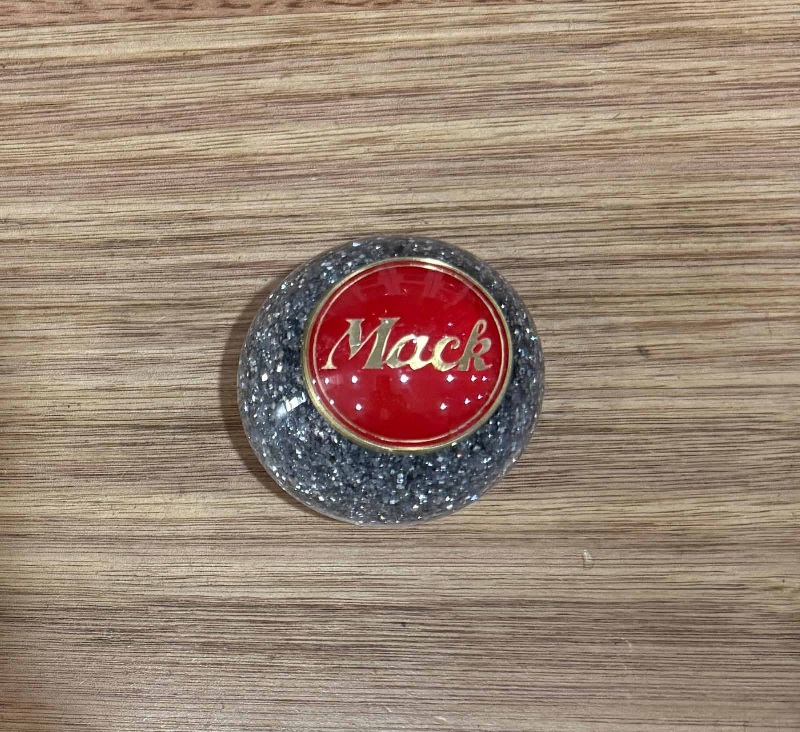 GS-MS6 : Silver Glitter Round Gear Shifter Knob with Round red/brass MACK detail