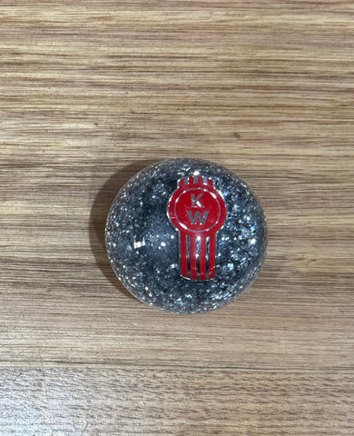 GS-KS8 : Silver Glitter Round Knob with red/silver KW logo detail