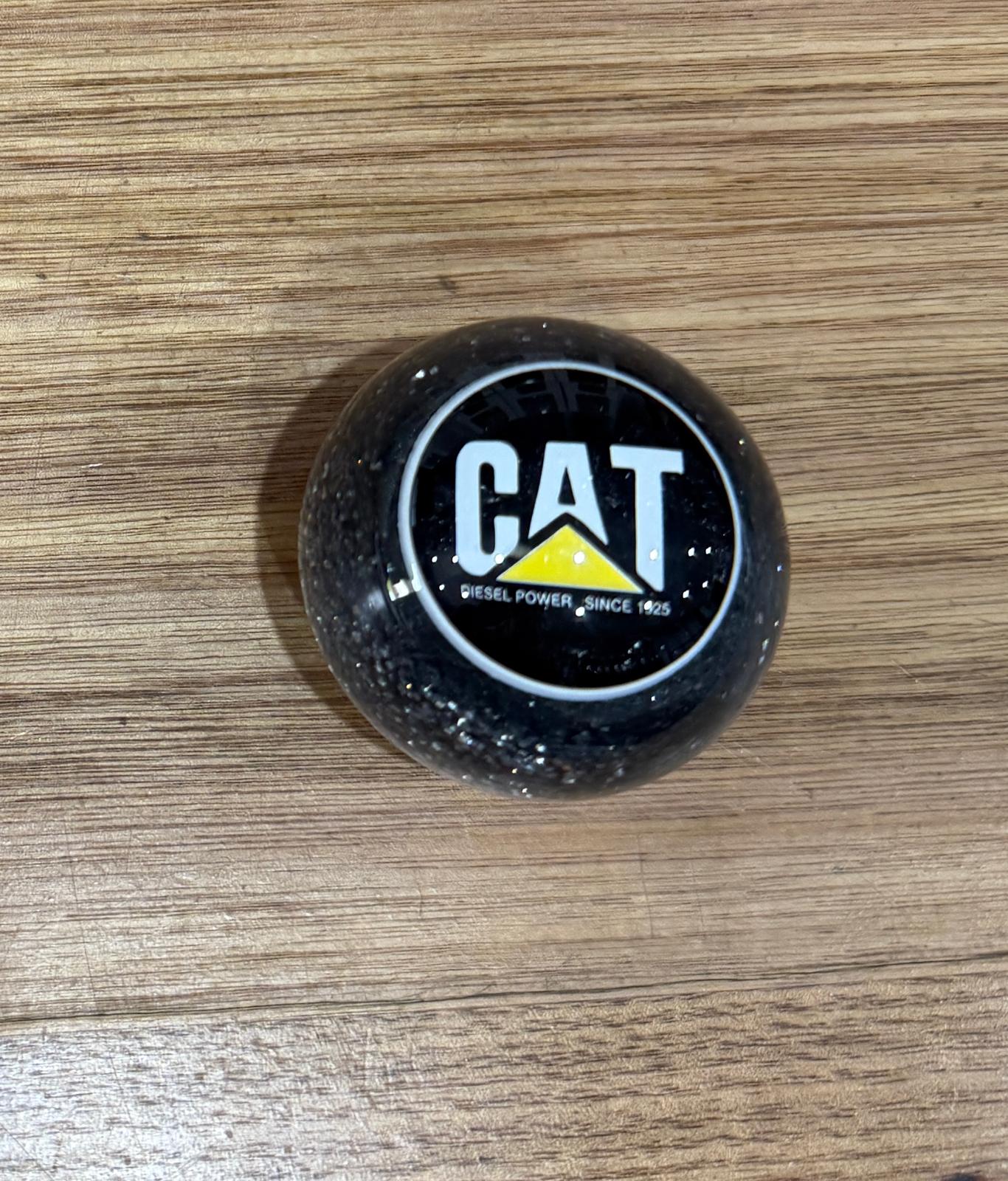 GS-CATS2 :Silver Glitter Round Gear Shifter Knob with Round black/white/yellow CAT detail