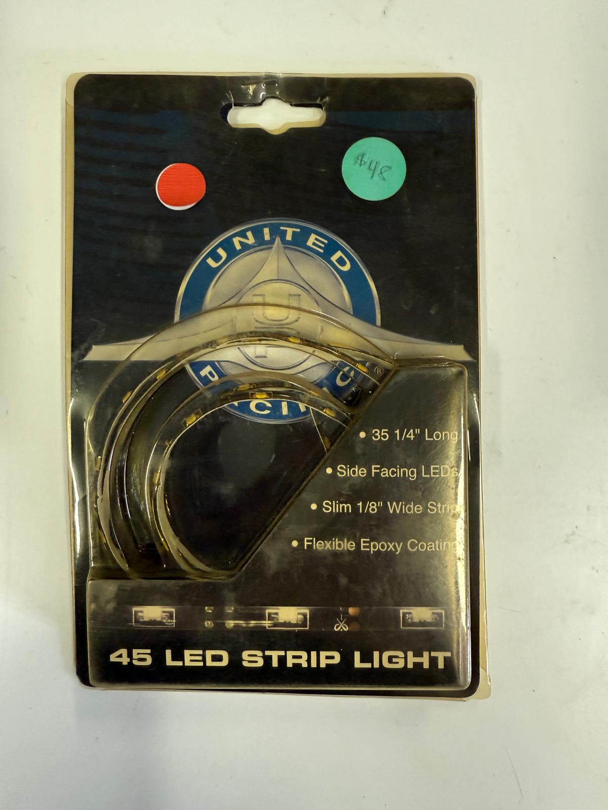 UNITED PACIFIC - 37659 : 45 LED - 35.25" Strip Light - White LED