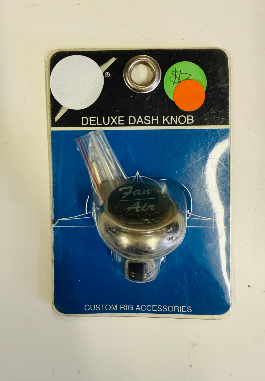 UNITED PACIFIC - 23393 : Fan / Air Glossy Knob - Screw Mount w Green Sticker