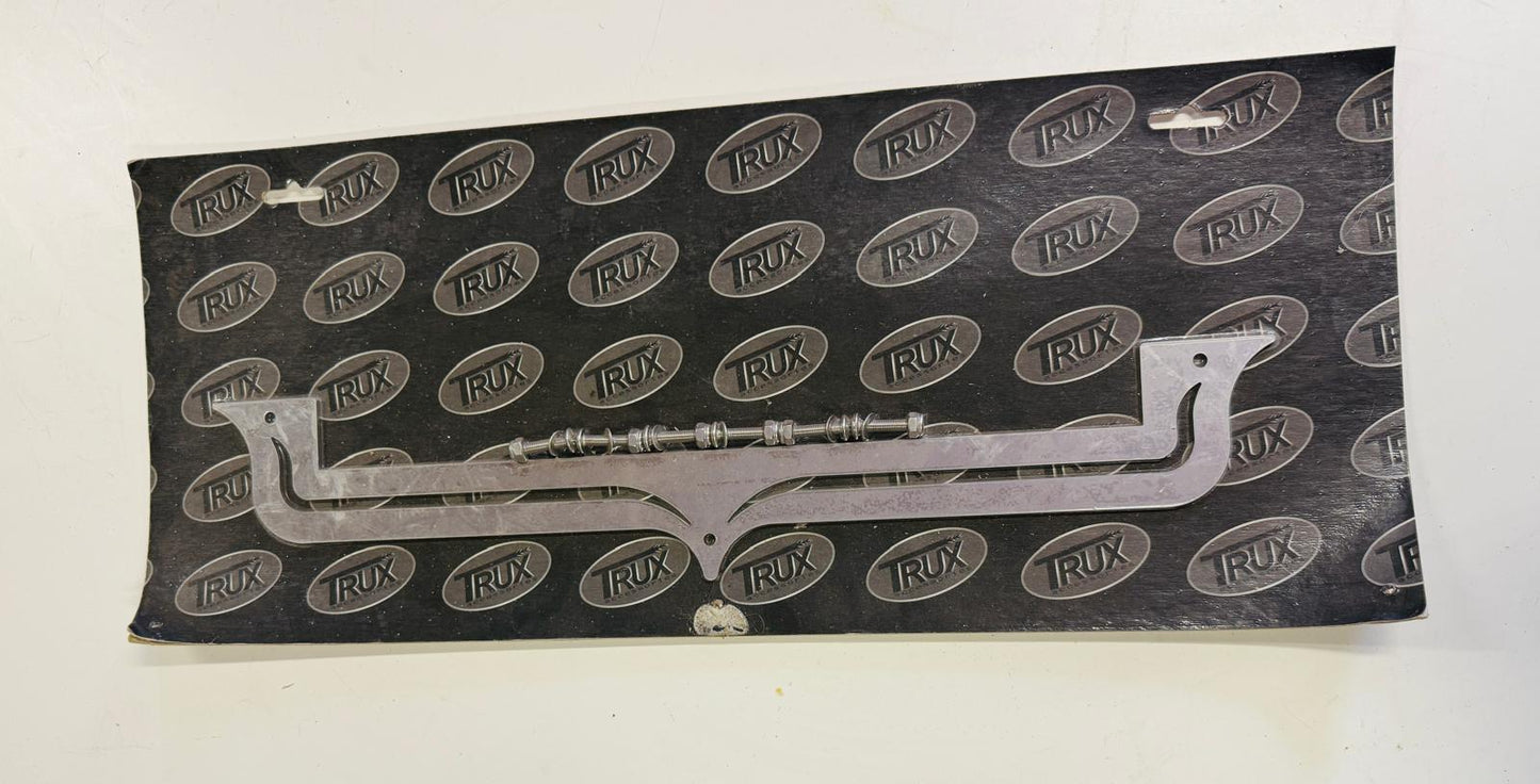 TK-1610/1 : Stainless Kenworth Side Bonnet Surround