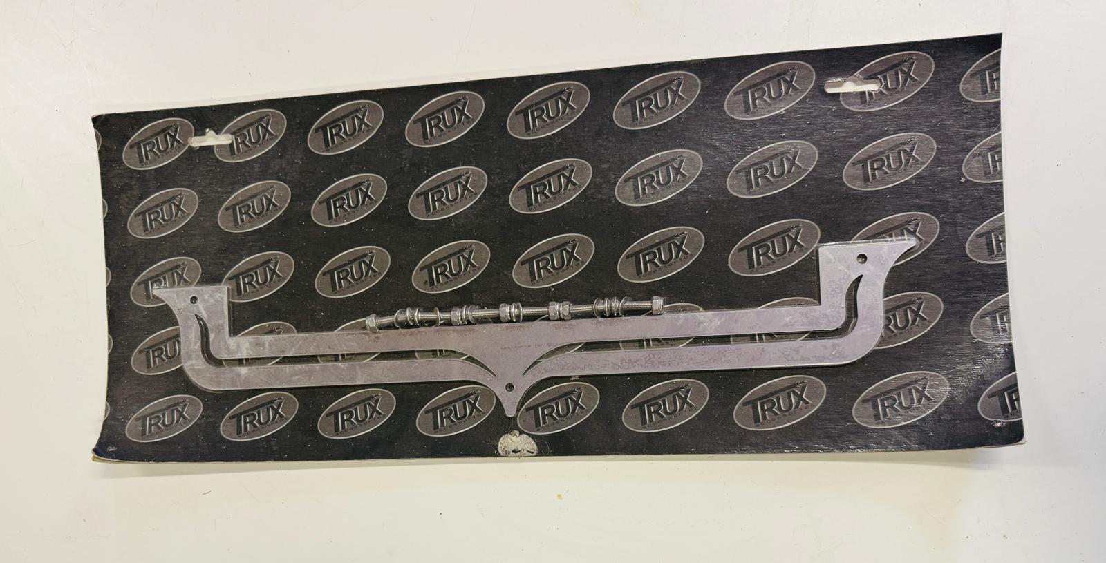 TK-1610/1 : Stainless Kenworth Side Bonnet Surround
