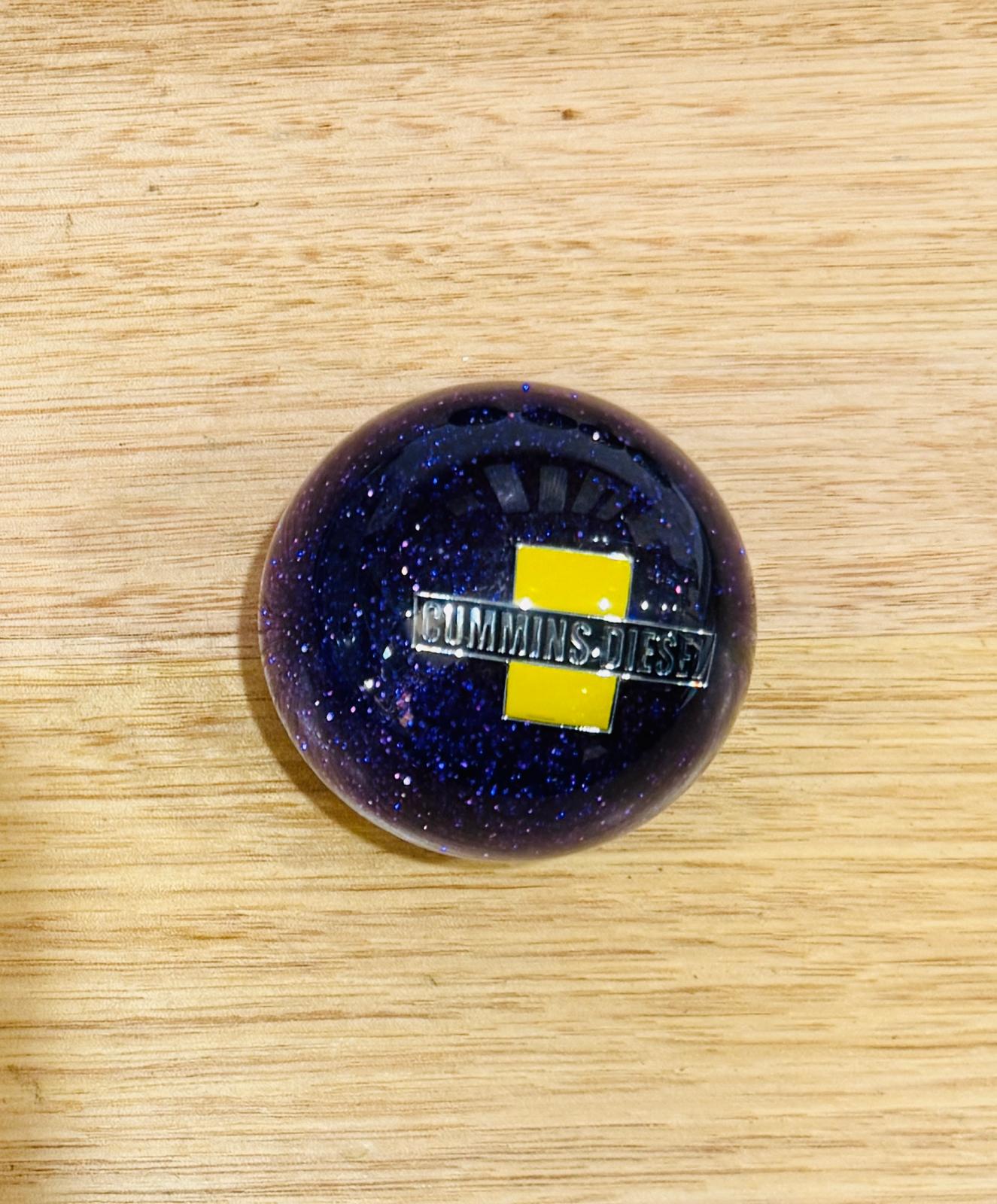 GS-CP2 : Purple Glitter Round Gear Shifter Knob with black/silver/yellow CUMMINS DIESEL detail