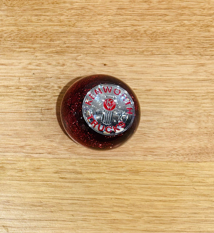 GS-KR13 : Red Glitter Round Knob with Round silver/red KENWORTH TRUCKS detail