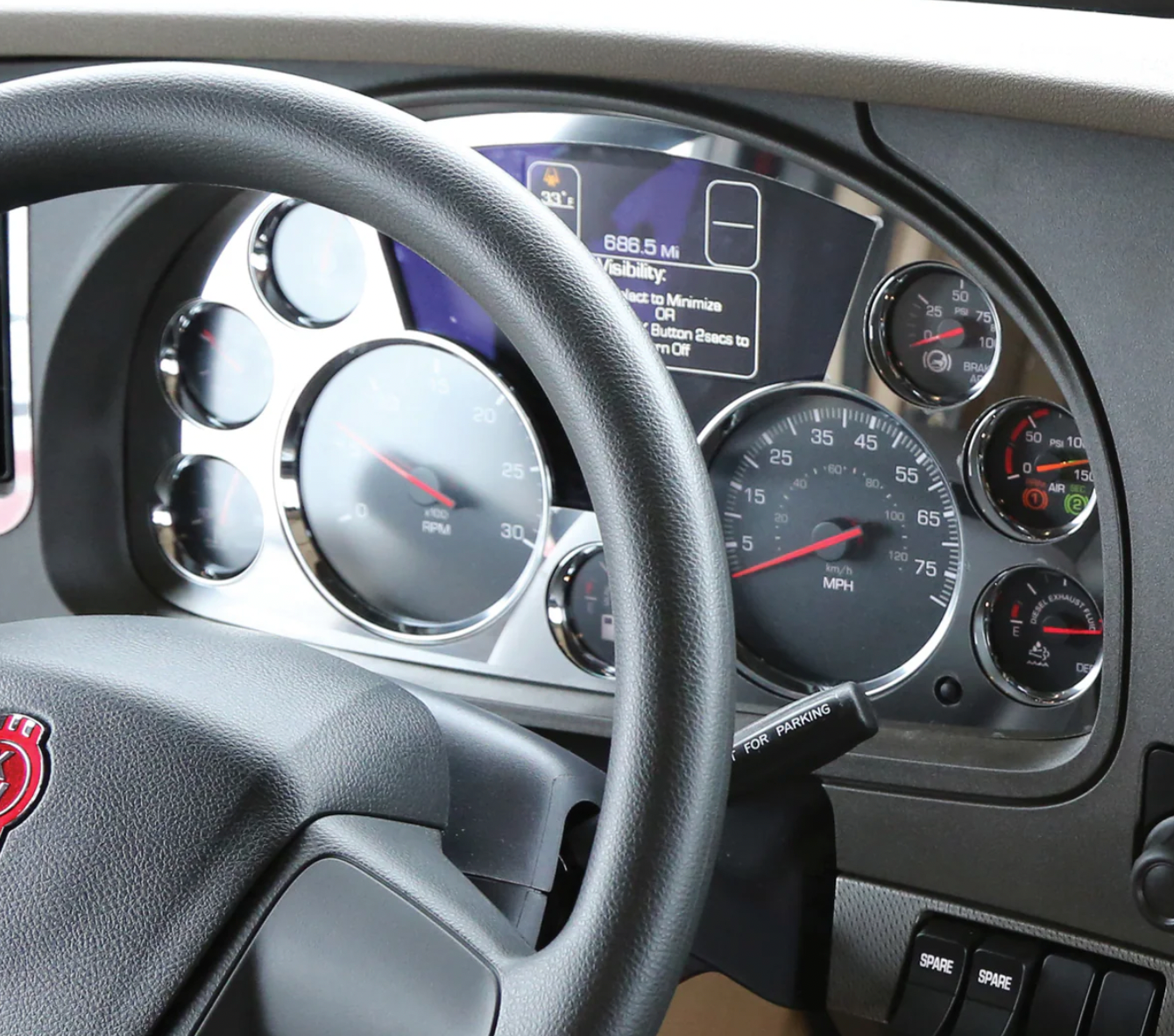 RW-43912 : T610/410/360 Main Gauge Cluster Trim