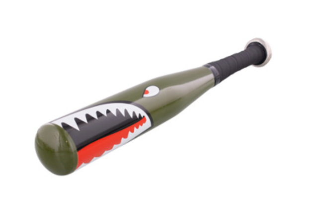 UNITED PACIFIC - 99136 : 17" ALUMINIUM TYRE CHECKER BAT WITH P-40 WARHAWK SHARK MOUTH GRAPHIC