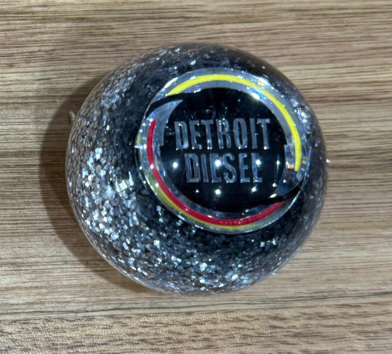 GS-DS1 :Silver Glitter Round Gear Shifter Knob with Round black/silver/yellow DETROIT DIESEL detail