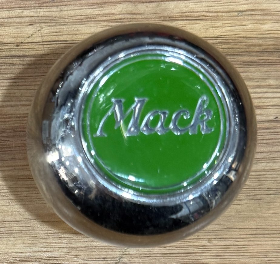 GS-MBG1 :  Billet Pear Shaped Gear Shifter - Green Mack