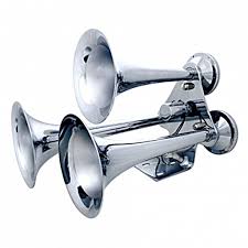 UNITED PACIFIC - 46151 - 3 Trumpets "Competition Series" Chrome Train Horn