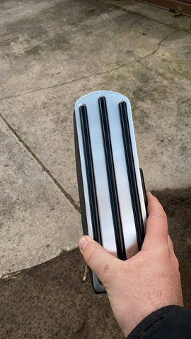 UP-70320 : Billet Aluminum With Black Rubber Pedal Set For Kenworth