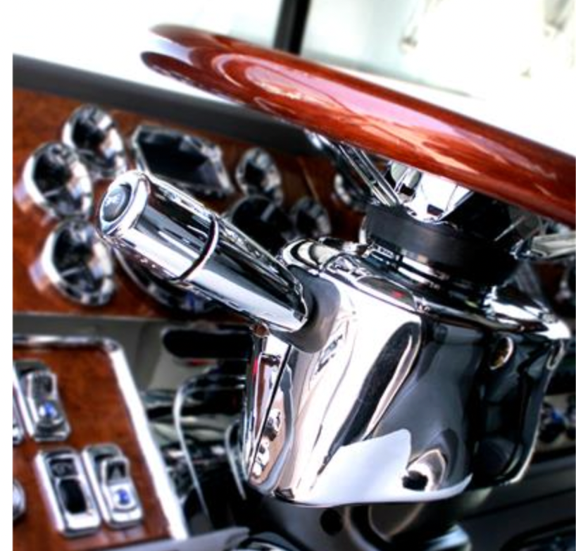 UNITED PACIFIC - 41408 : Chrome Plastic Turn Signal Lever Cover For 2006-2019 Peterbilt & Kenworth